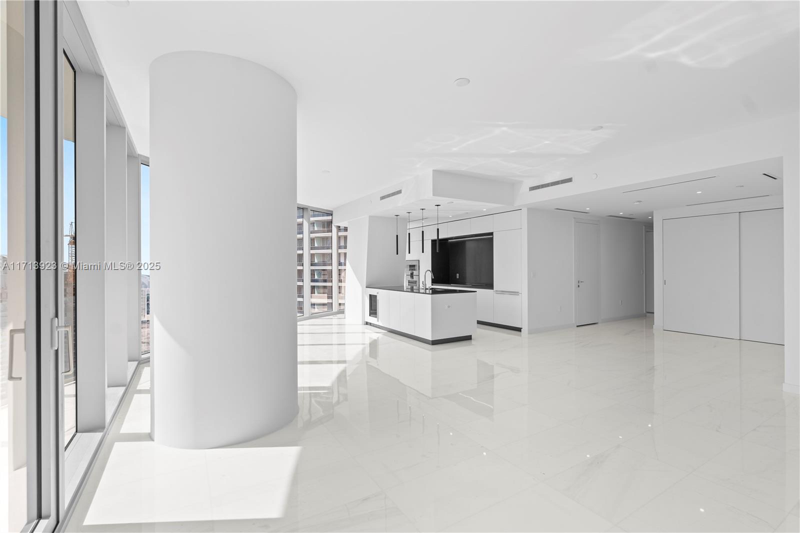 300 Biscayne Blvd Way # 4407
