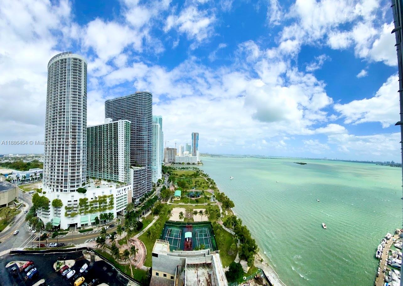 1750 N Bayshore Dr # 1218