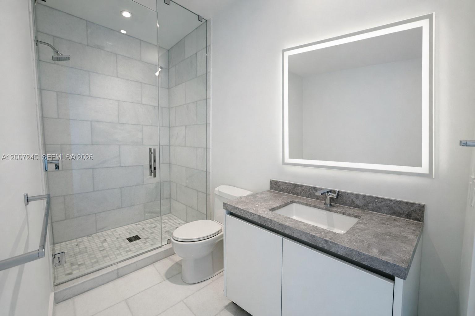 175 SE 25th Rd # 1204