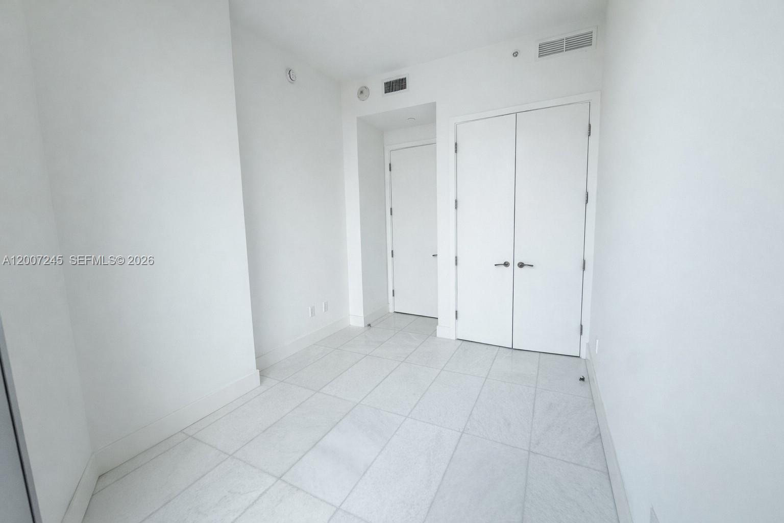 175 SE 25th Rd # 1204