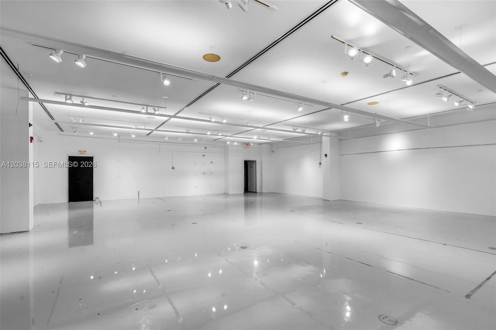 721 Collins Ave