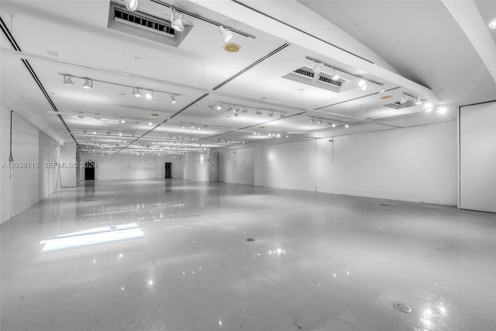 721 Collins Ave