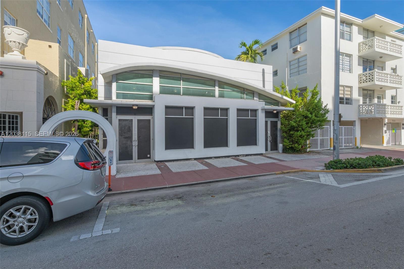 721 Collins Ave