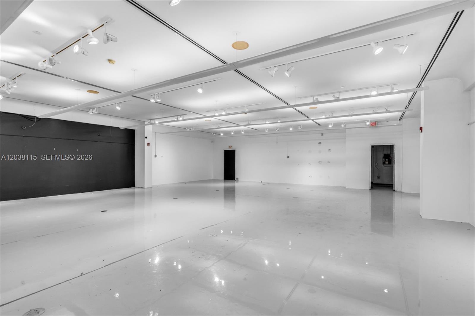 721 Collins Ave