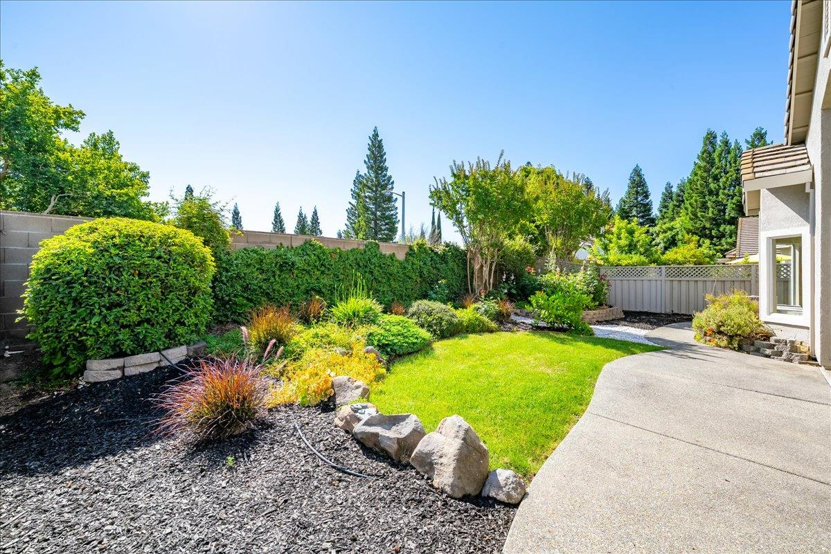 5696 Red Willow Lane