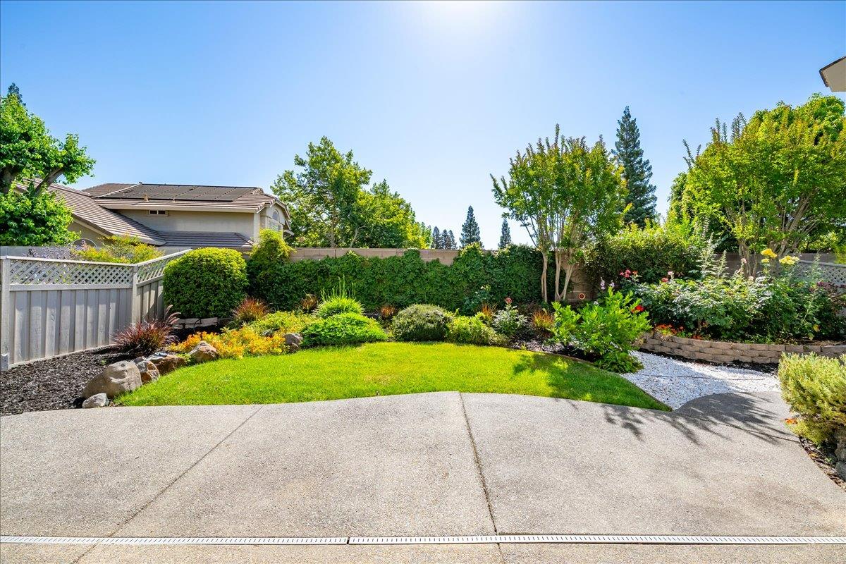 5696 Red Willow Lane