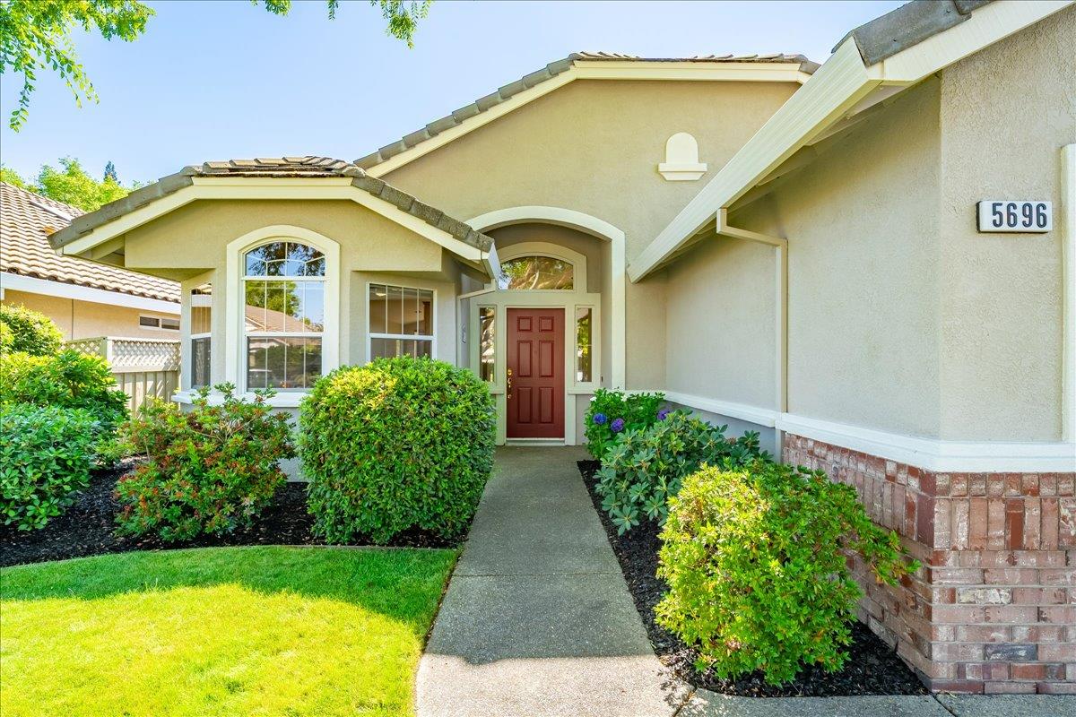 5696 Red Willow Lane