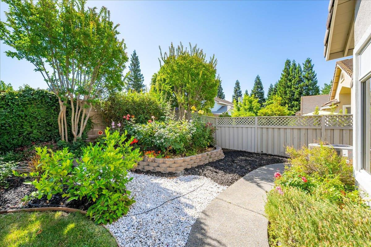 5696 Red Willow Lane