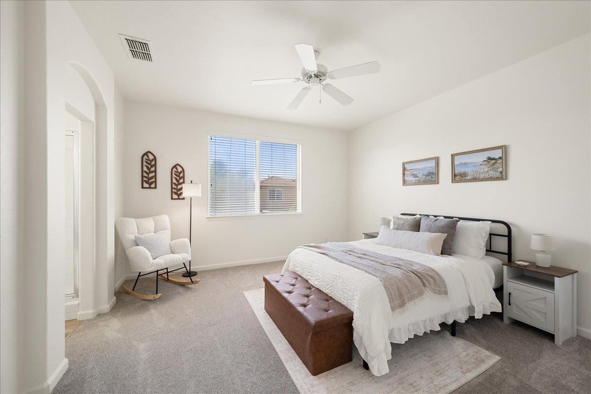 1900 Pyramid Creek Drive