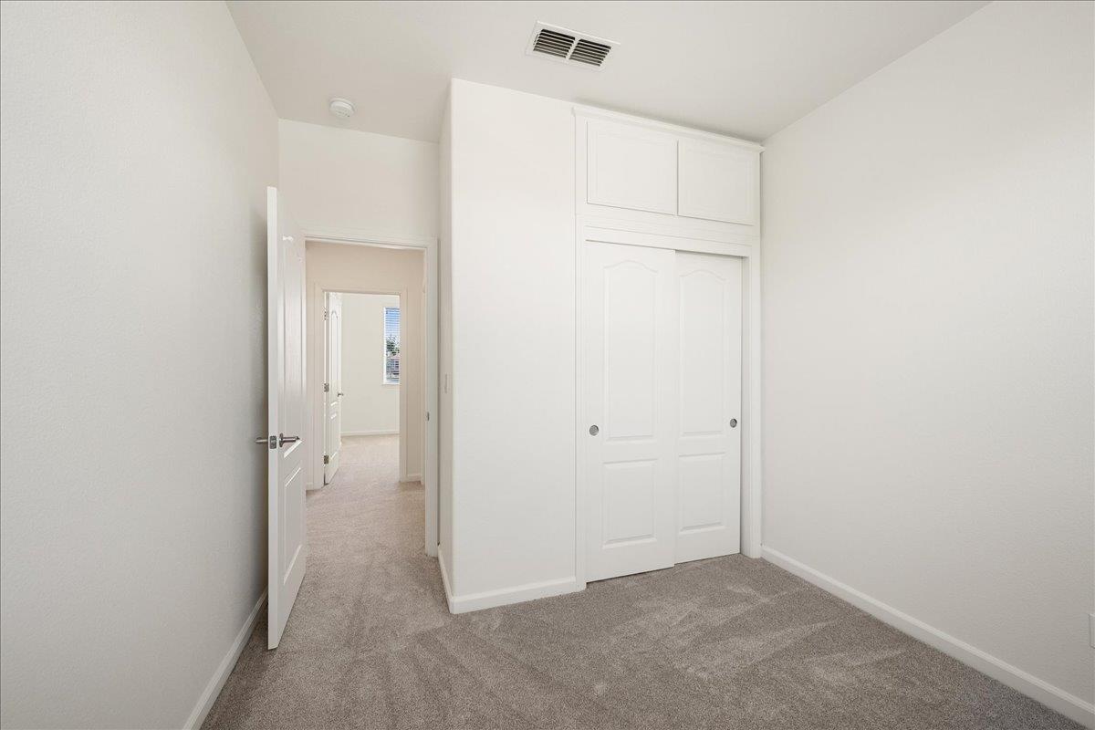 1900 Pyramid Creek Drive