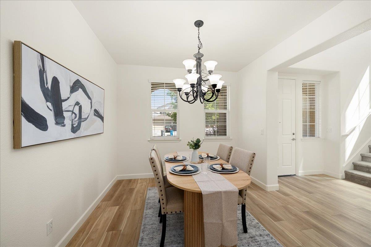 1900 Pyramid Creek Drive