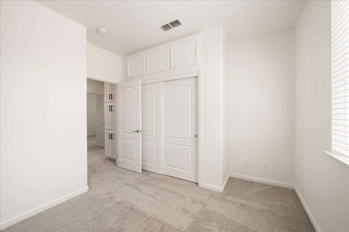 1900 Pyramid Creek Drive