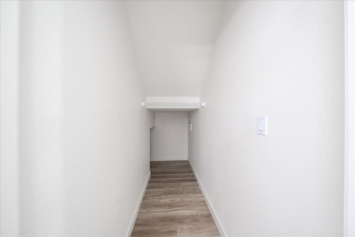 1900 Pyramid Creek Drive