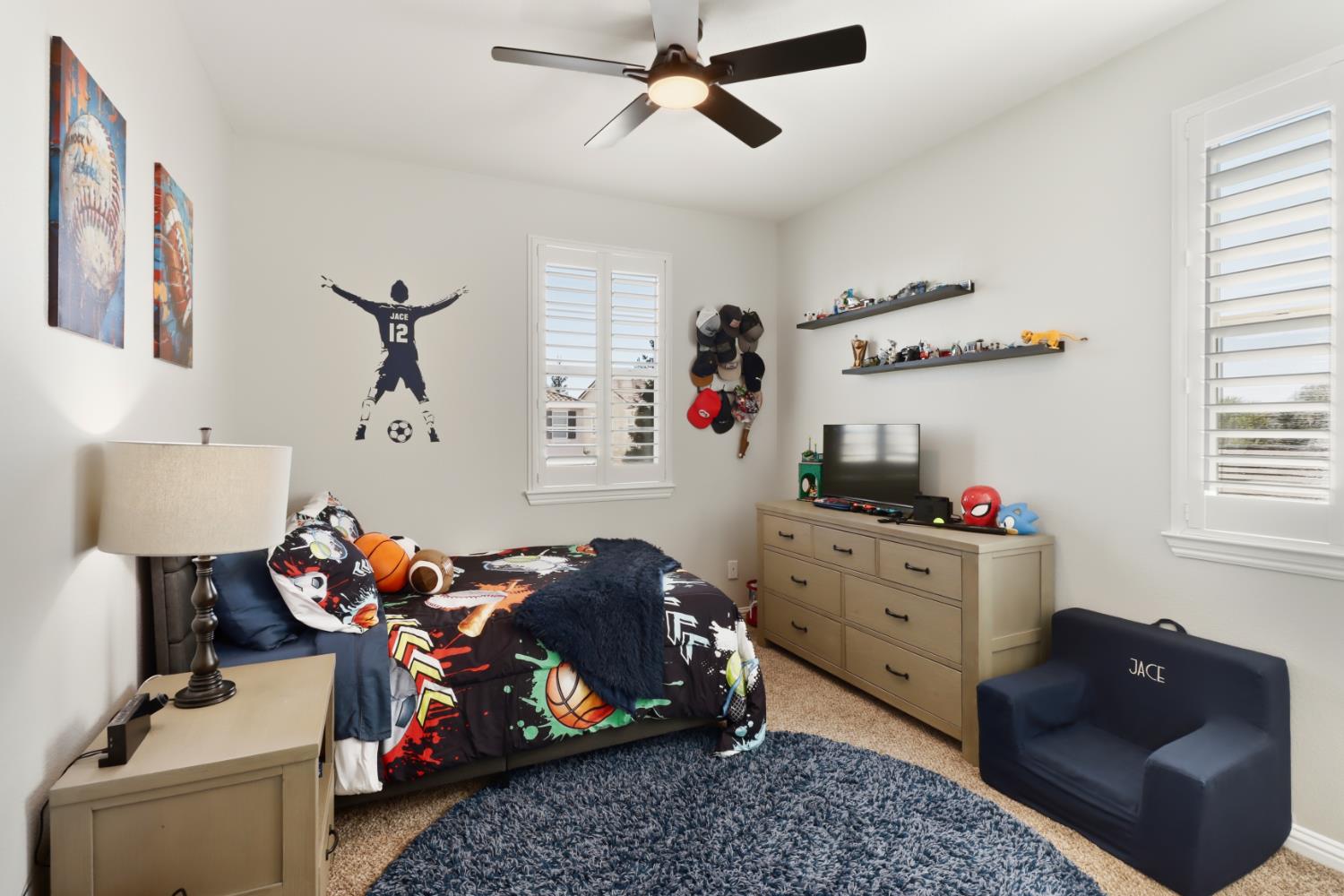 512 Alessandria Place