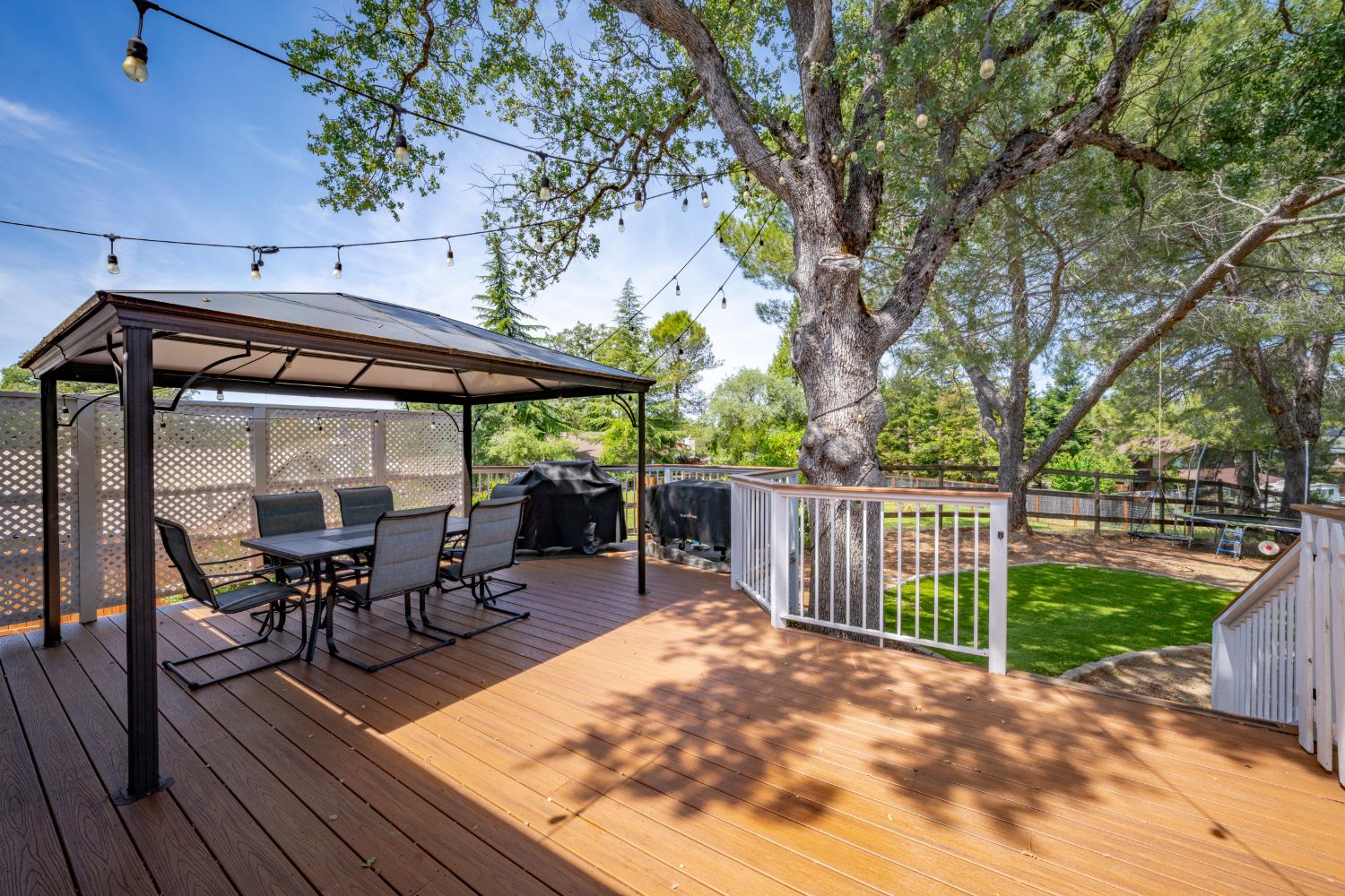 1511 Trading Post Court