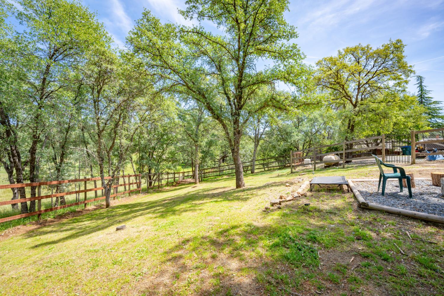 1511 Trading Post Court