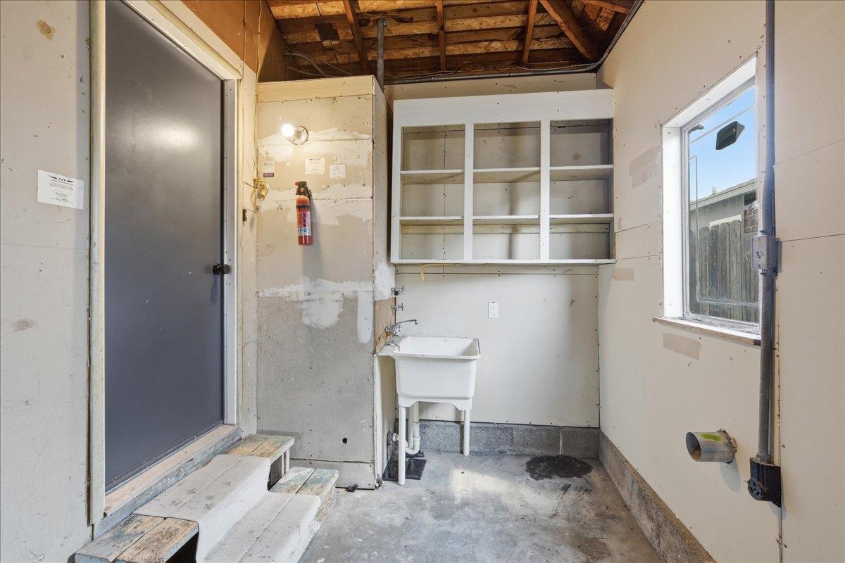 3721 Mcclellan Drive