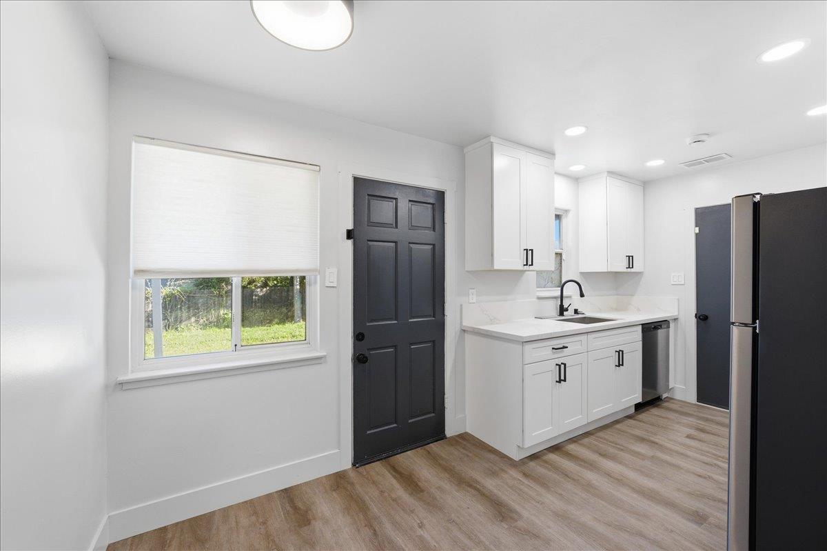 3721 Mcclellan Drive