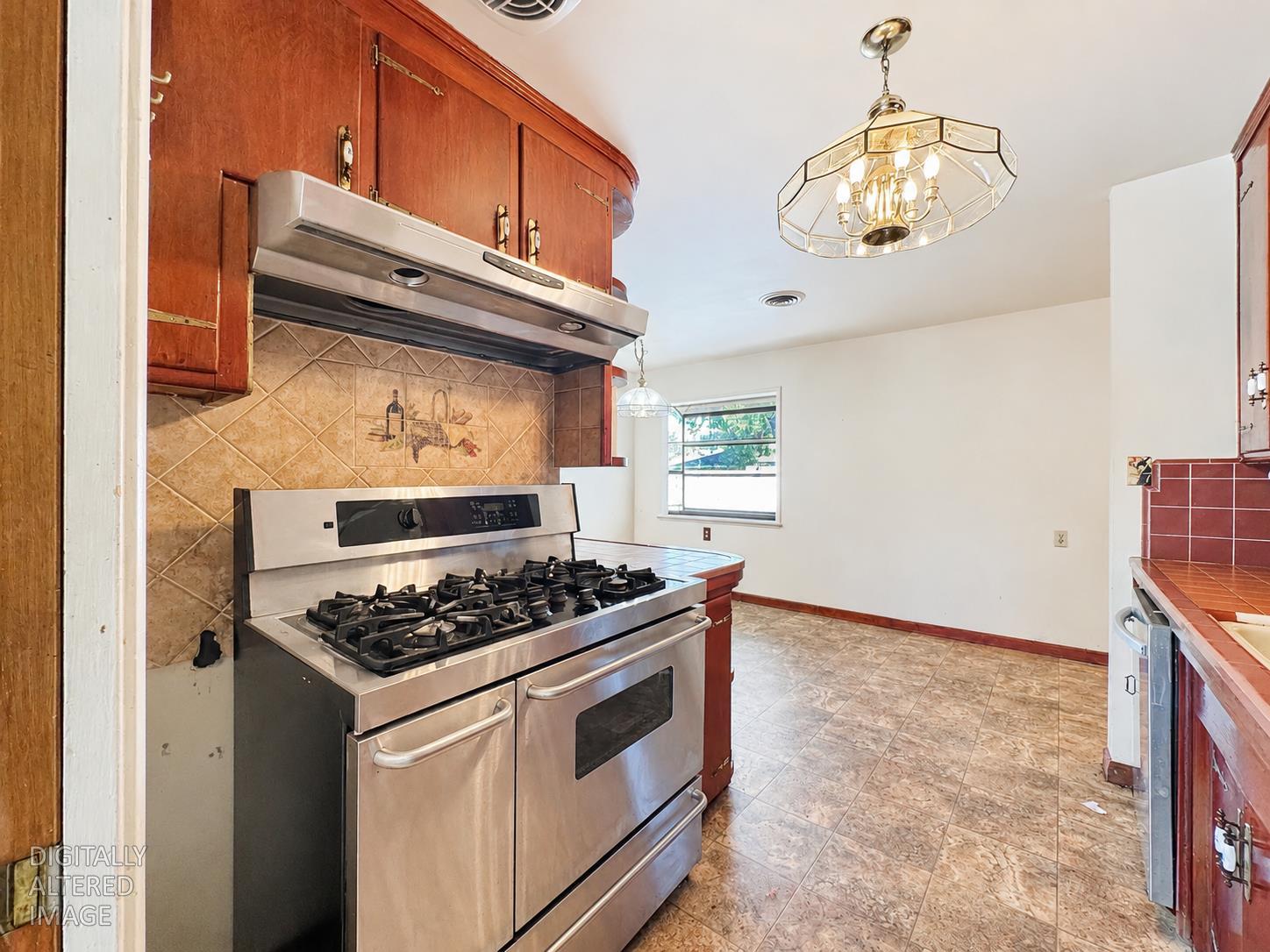 1422 Oakwood Drive