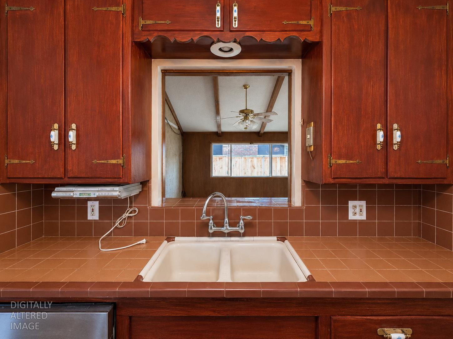 1422 Oakwood Drive