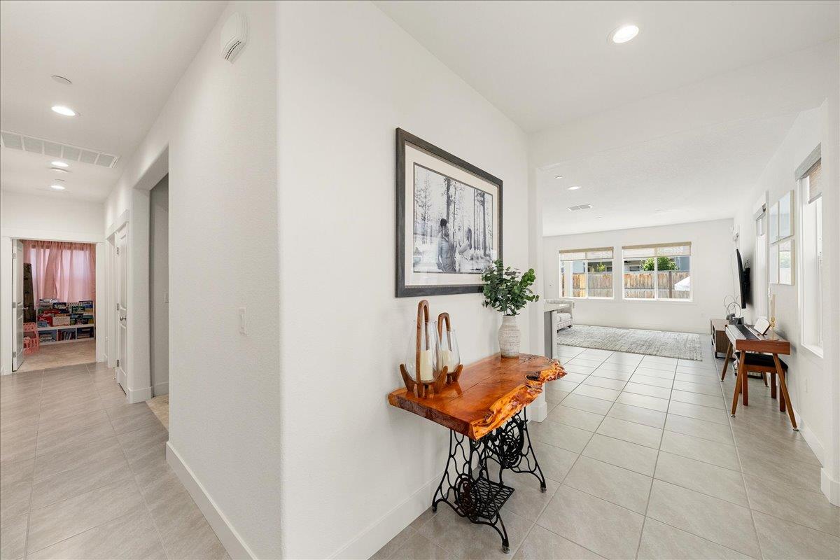 1861 Petite Verdot Lane