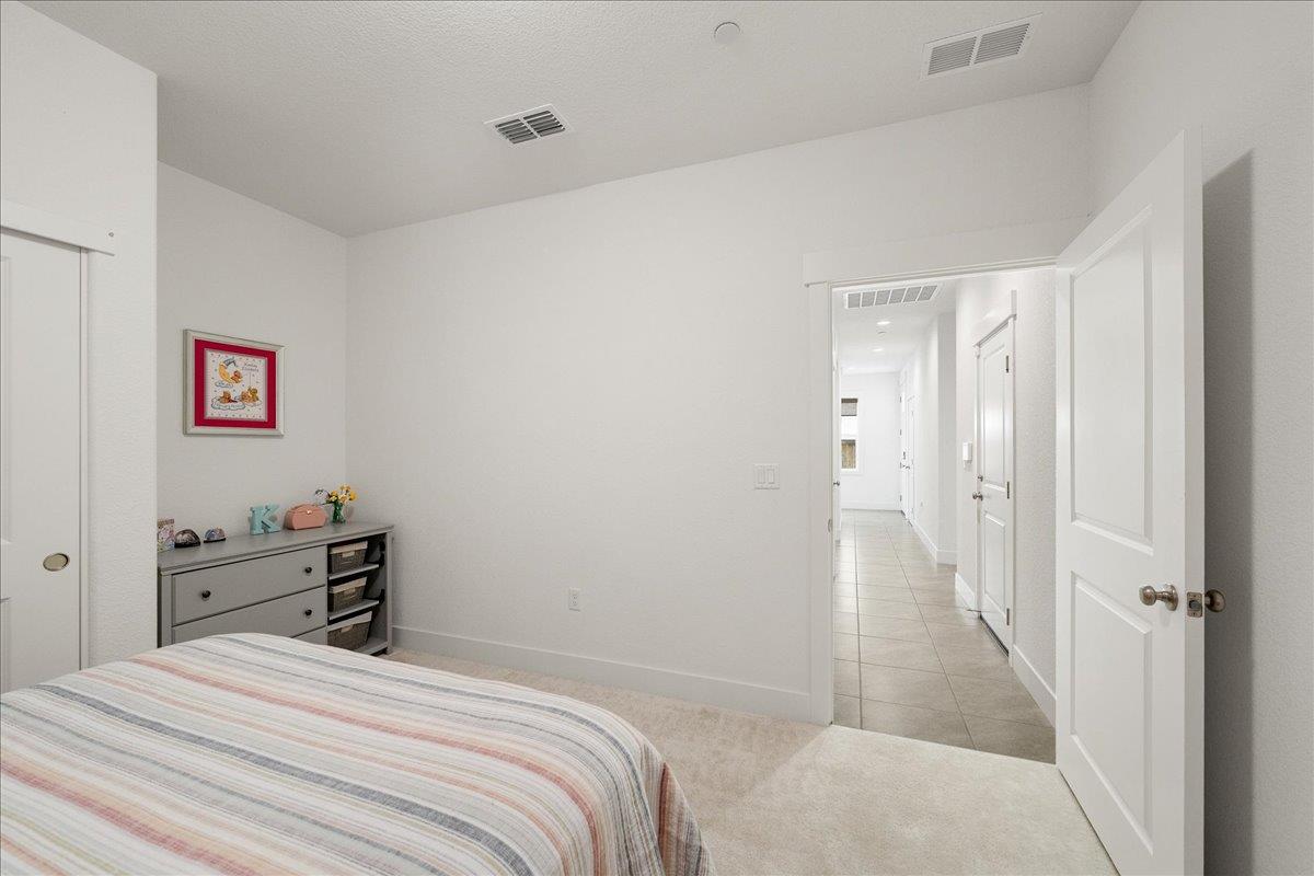 1861 Petite Verdot Lane