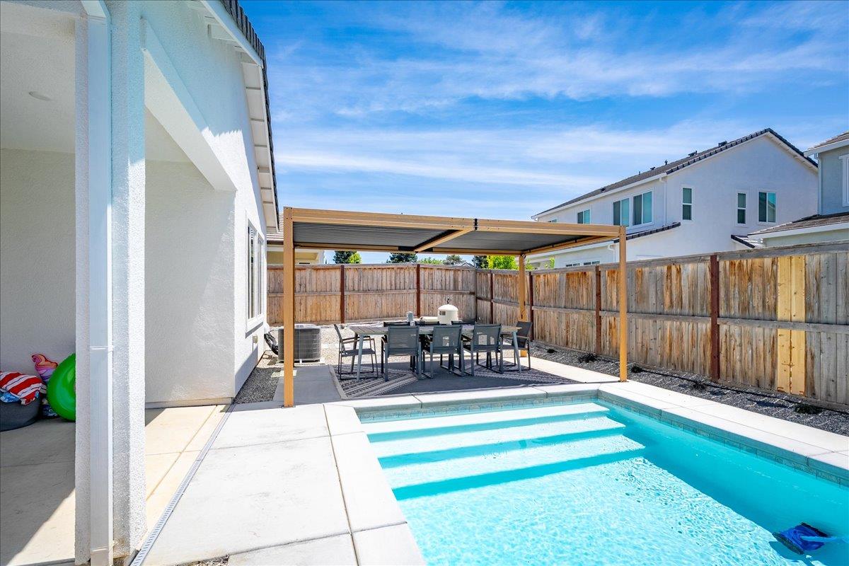 1861 Petite Verdot Lane