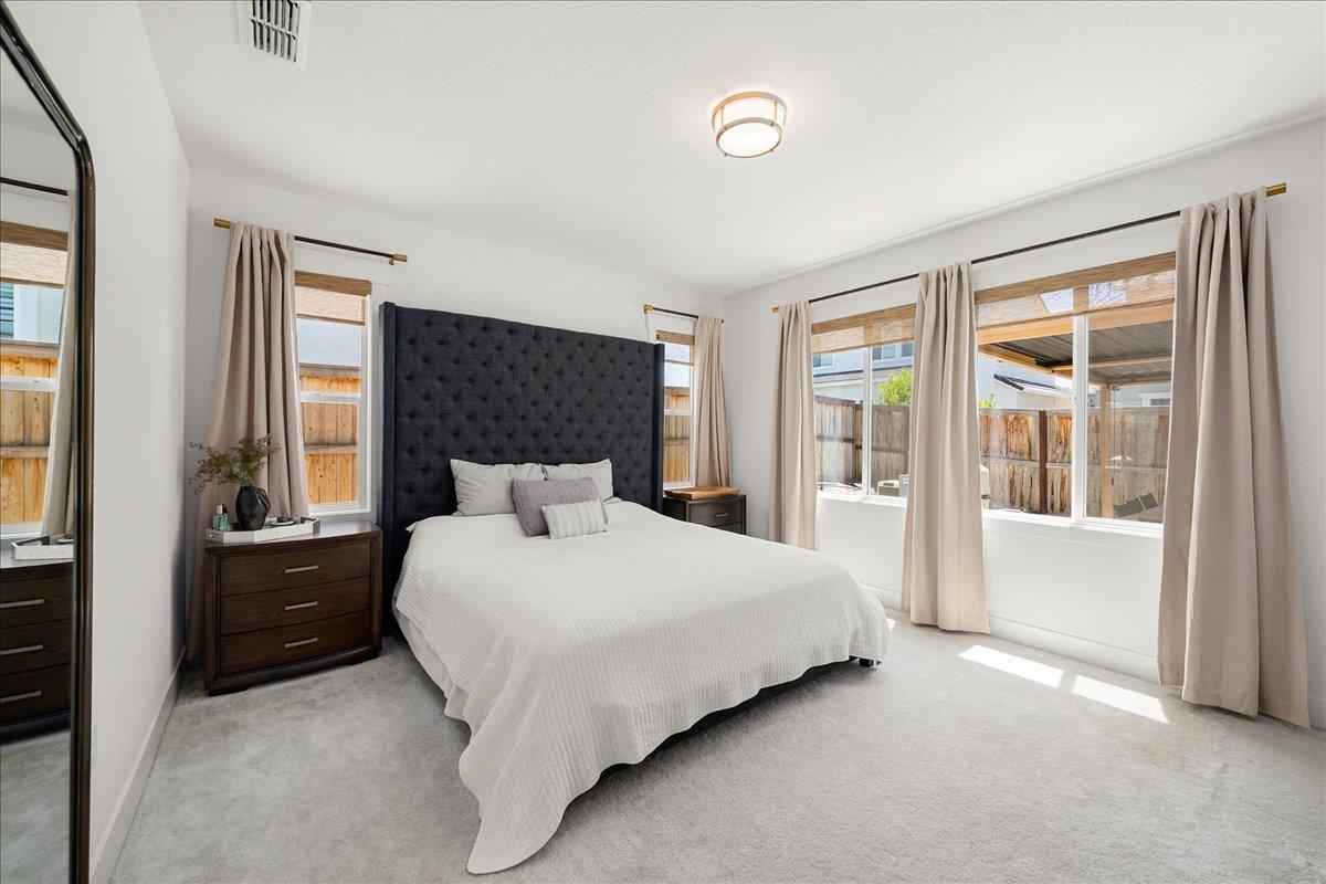 1861 Petite Verdot Lane