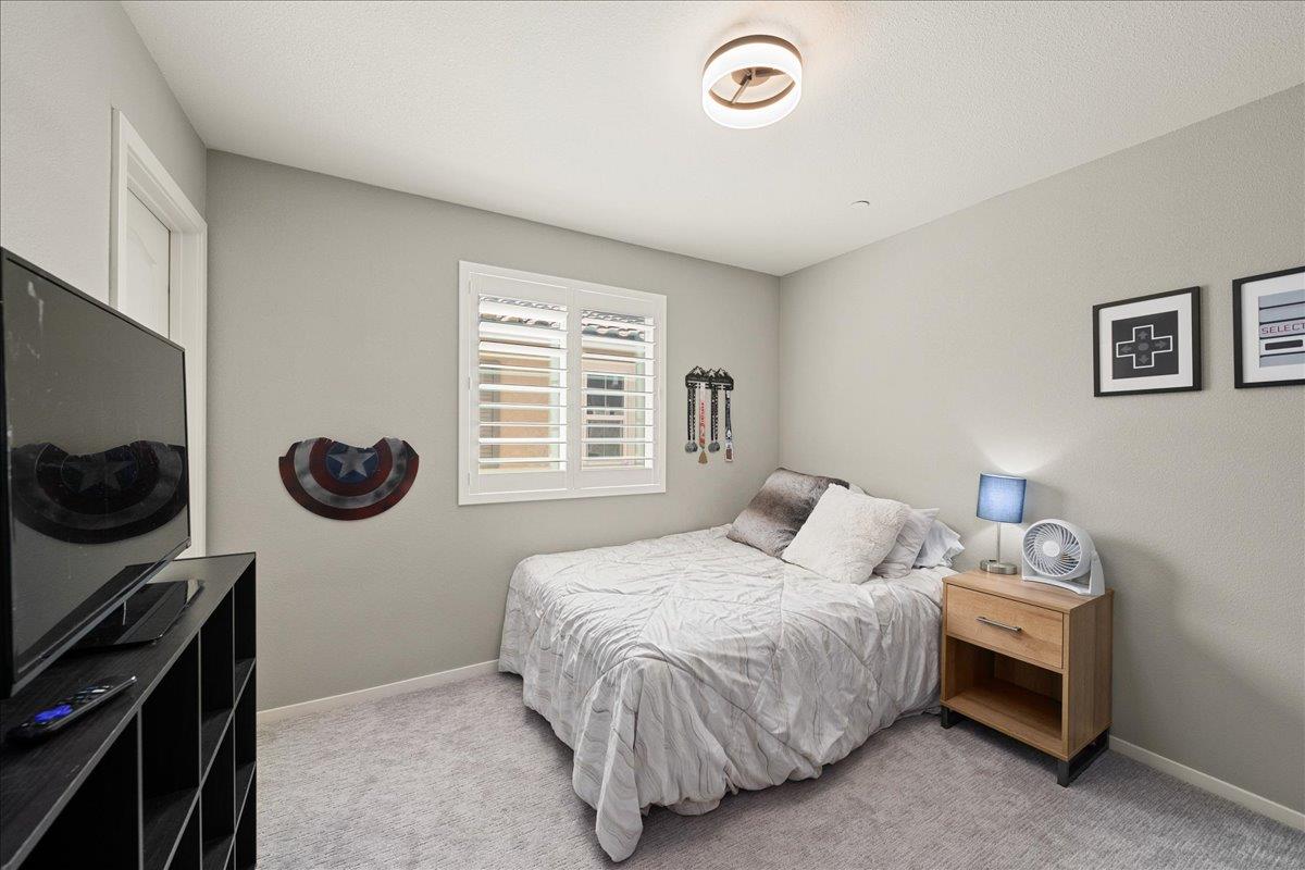 4040 Parkmoor Lane