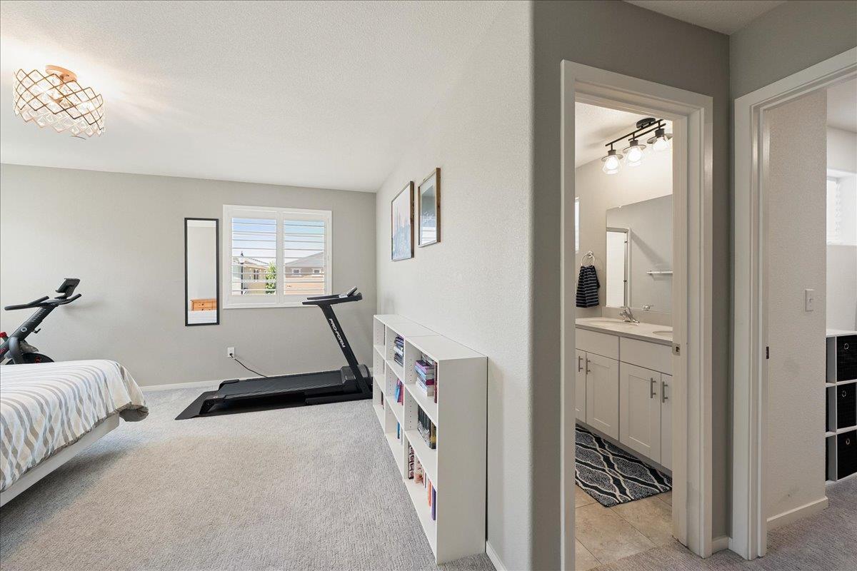 4040 Parkmoor Lane