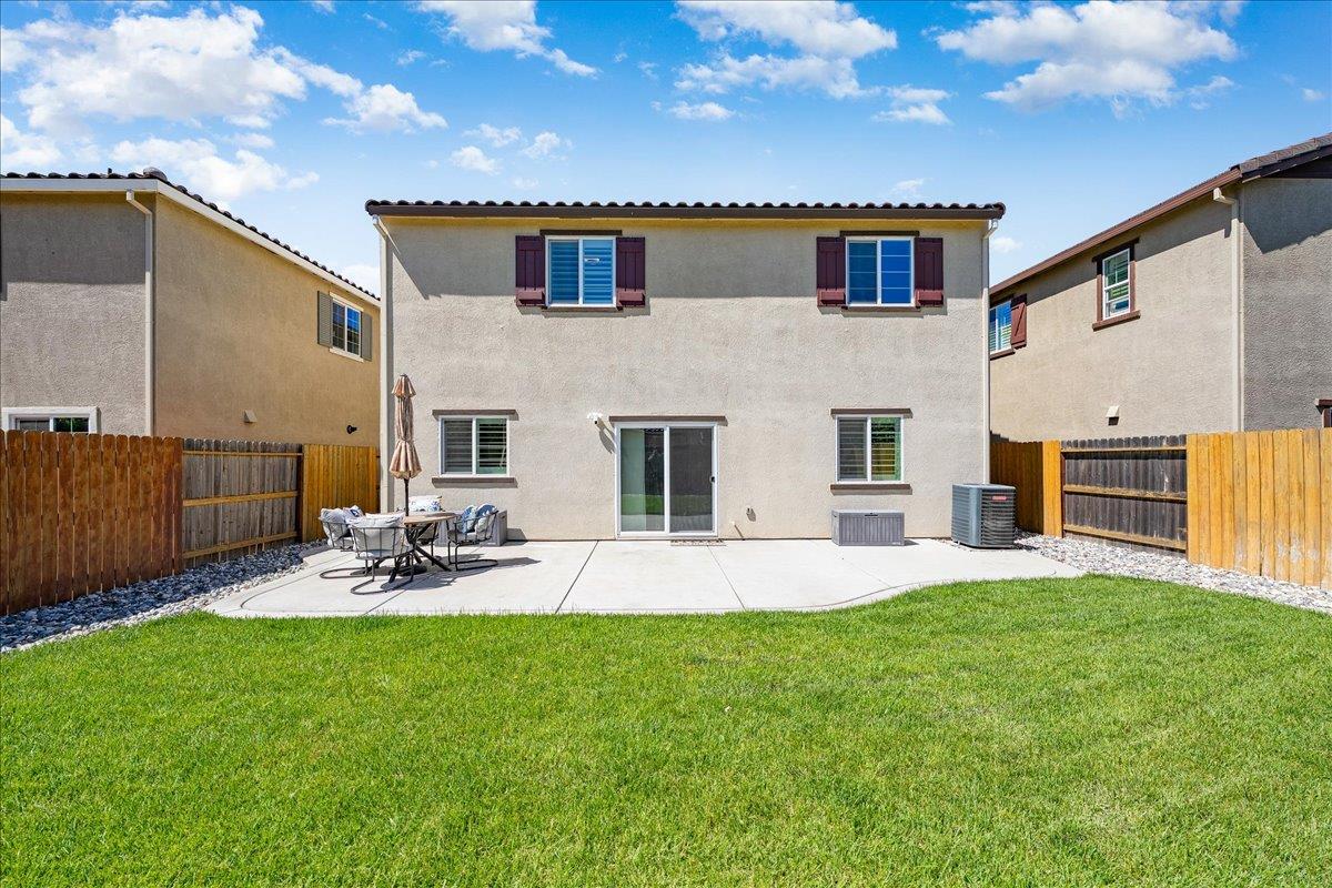 4040 Parkmoor Lane