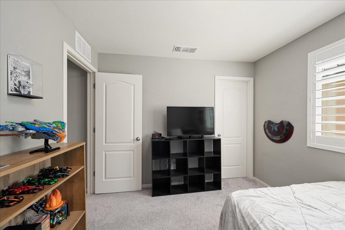 4040 Parkmoor Lane