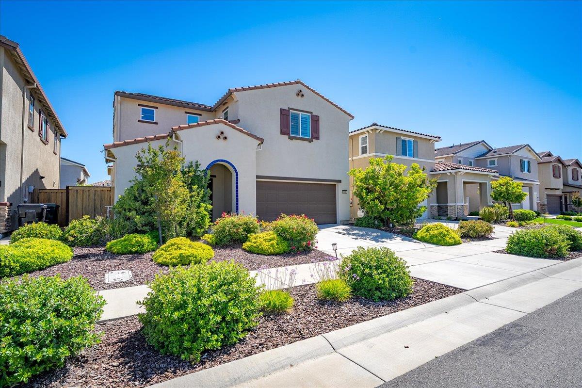 4040 Parkmoor Lane