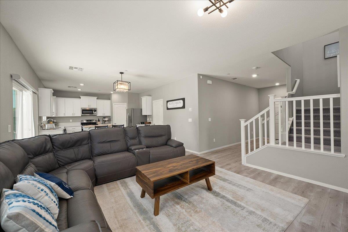 4040 Parkmoor Lane