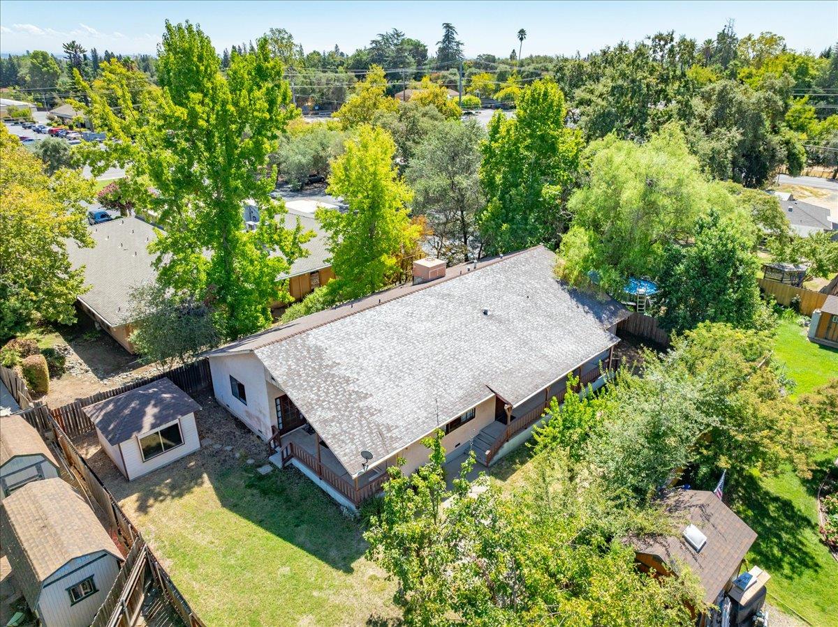 4822 Livoti Avenue
