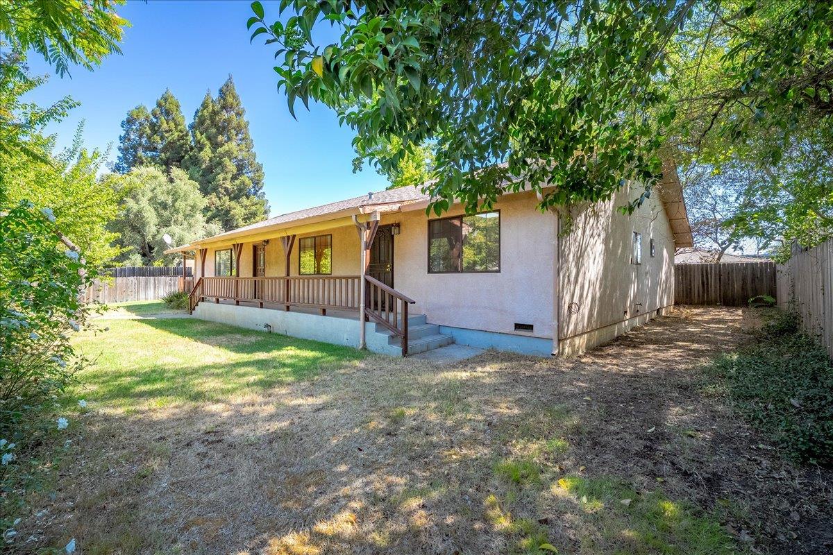 4822 Livoti Avenue