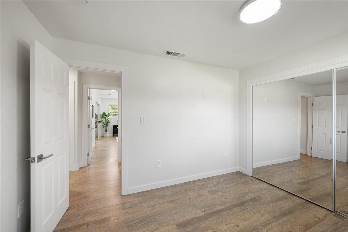 1228 El Encanto Way