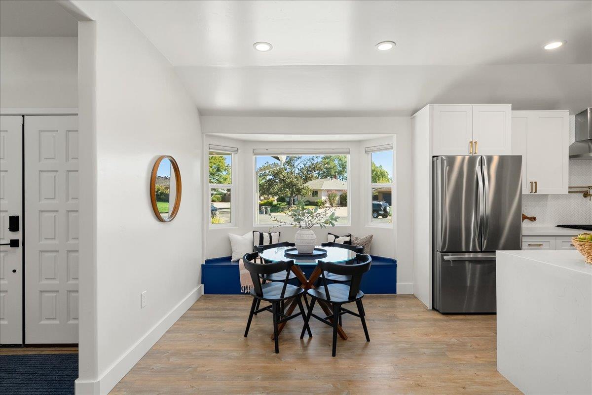 1228 El Encanto Way