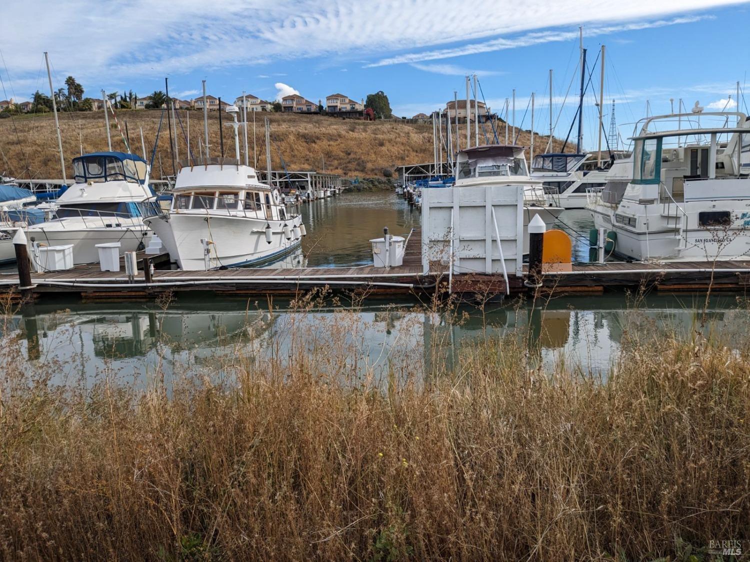2012 Glen Cove Marina Road E