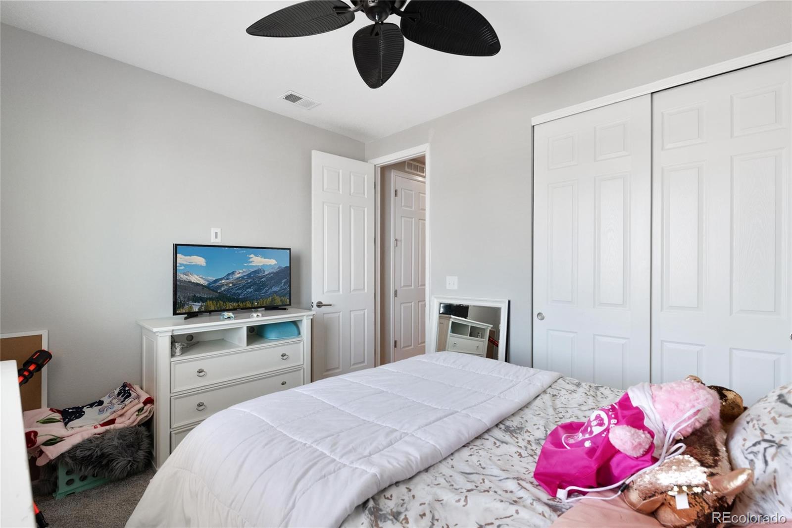 23576 E 5th Place