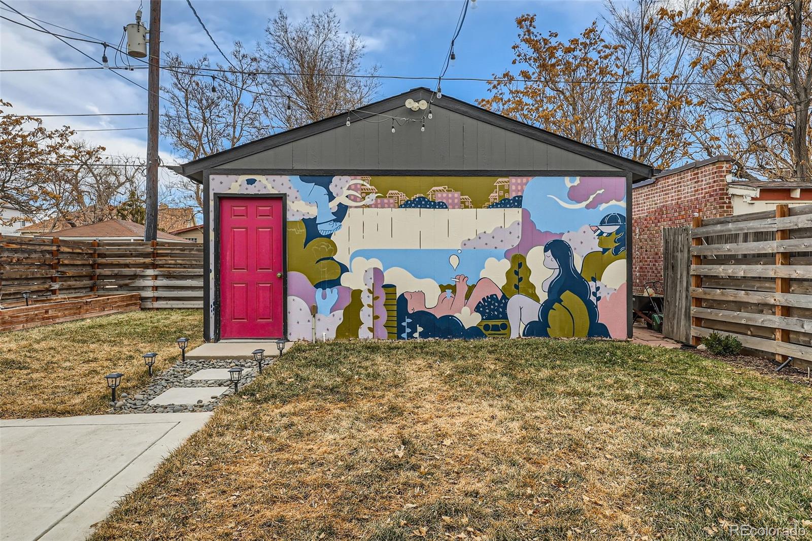 3138 N Josephine Street