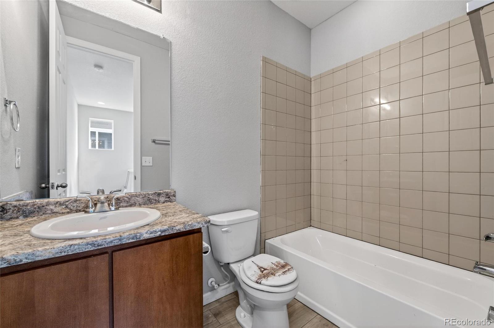 23584 E 5th Place