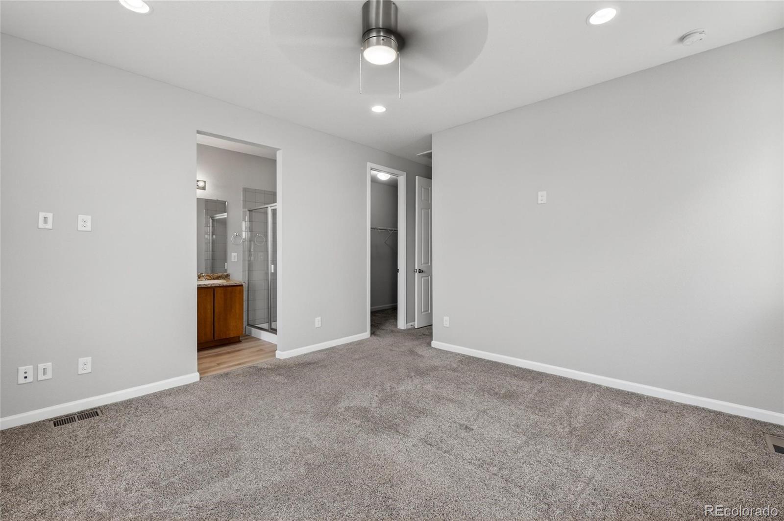 23584 E 5th Place