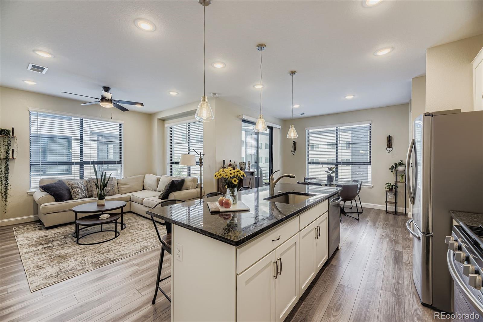 1990 S Holly Street Unit: 3