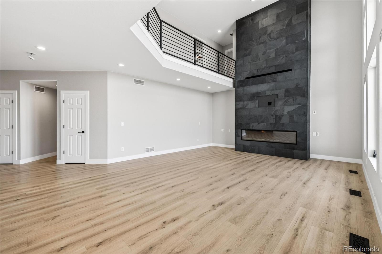 24031 E Hinsdale Place