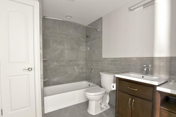 287 Hanover # 7 Unit: 5-7