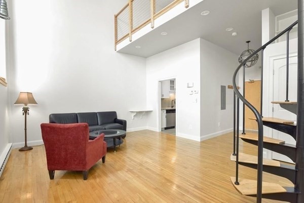 287 Hanover # 7 Unit: 5-7