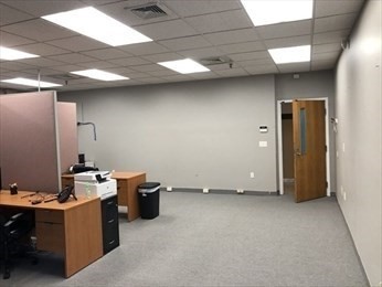 271 Main St # 304