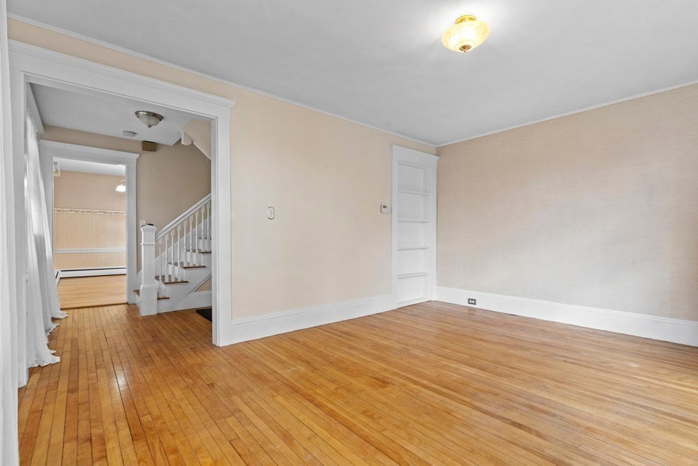 33 Nowell Rd