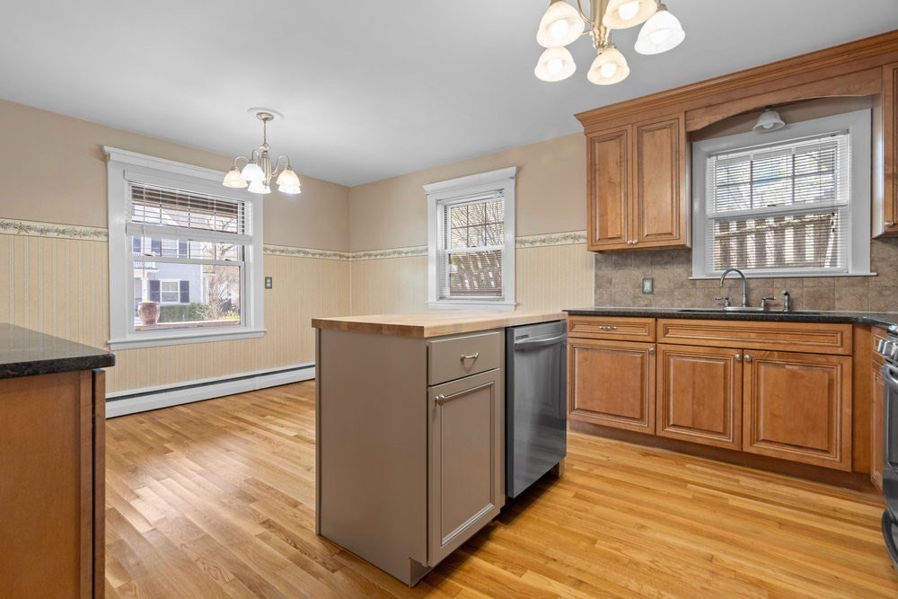 33 Nowell Rd